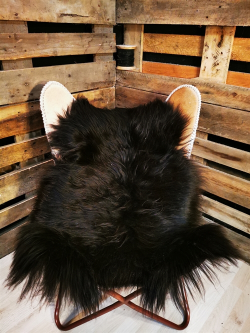 Sheepskin Icelandic Black