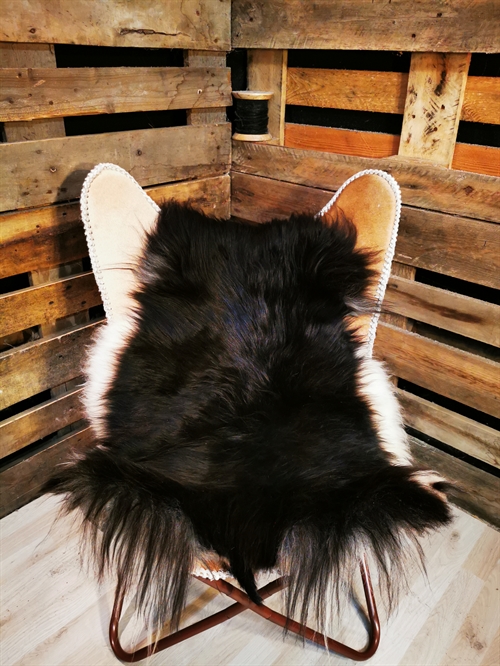 Sheepskin Icelandic Black