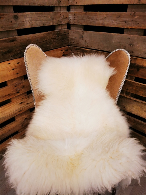 Sheepskin Icelandic White