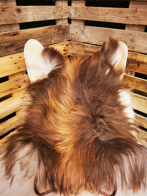 Sheepskin Icelandic Brown 