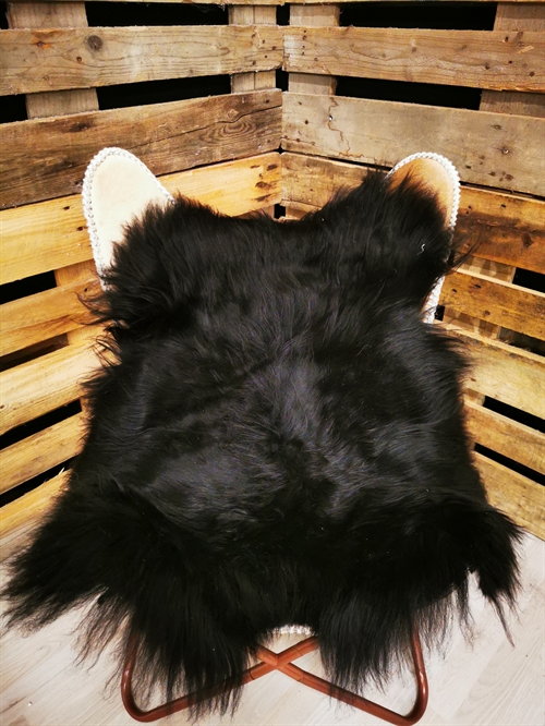 Sheepskin Icelandic Black