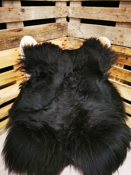 Sheepskin Icelandic Black