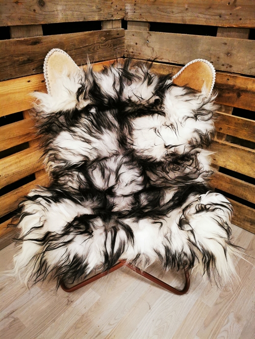 Sheepskin Icelandic Silver Shadow