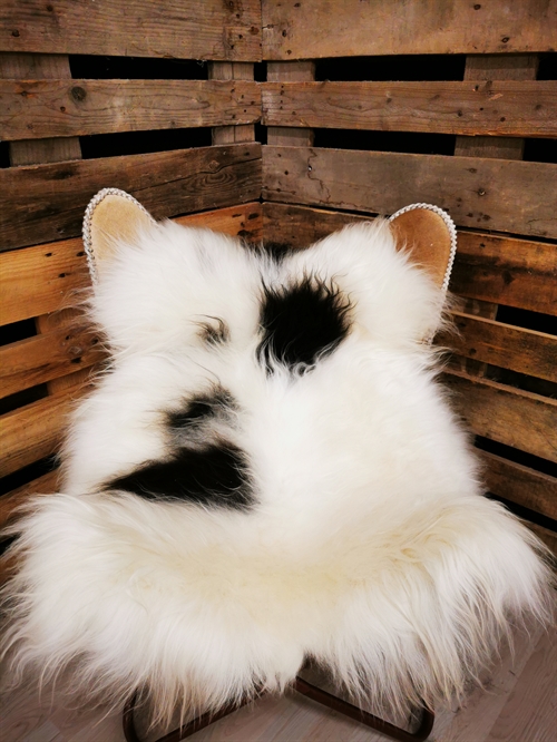 Sheepskin Icelandic Spottet