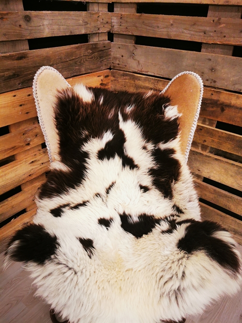 Sheepskin European Jacobsheep 