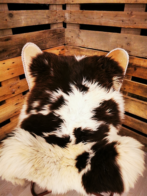 Sheepskin European Jacob sheep
