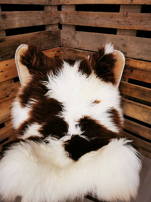 Sheepskin European Jacob sheep
