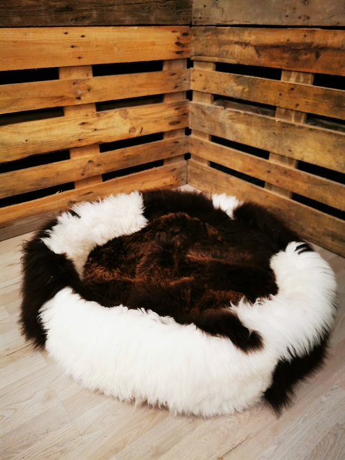 Animal bed C50cm. Spottet